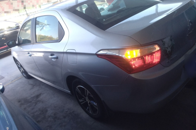 雪铁龙 爱丽舍 2016款 1.6L 手动时尚型车身外观6003