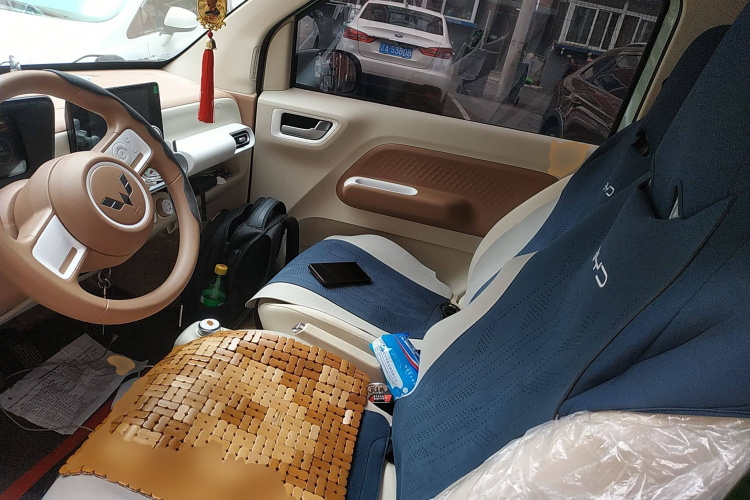 五菱汽车 宏光MINIEV 2024款 第三代 215km 进阶版中控内饰19