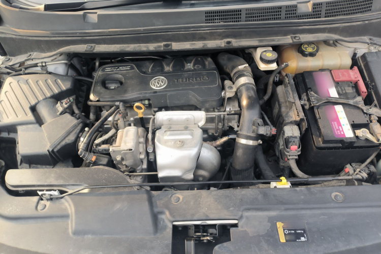 别克GL6 2021款 323T 轻混动互联豪华型局部细节24