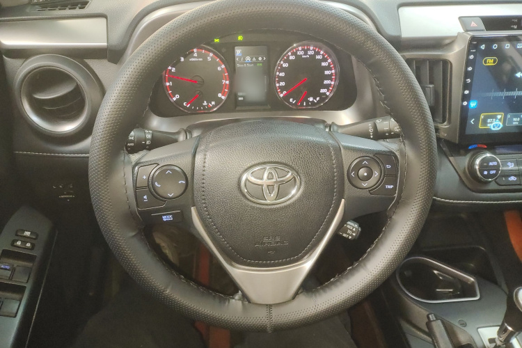 丰田 RAV4荣放 2016款 2.5L 自动四驱精英版中控内饰13