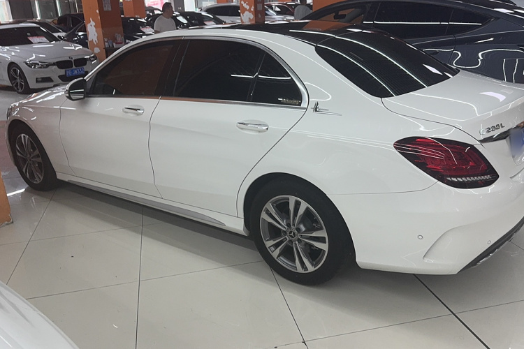 奔驰C级 2021款 C 200 L 时尚型运动版车身外观6005
