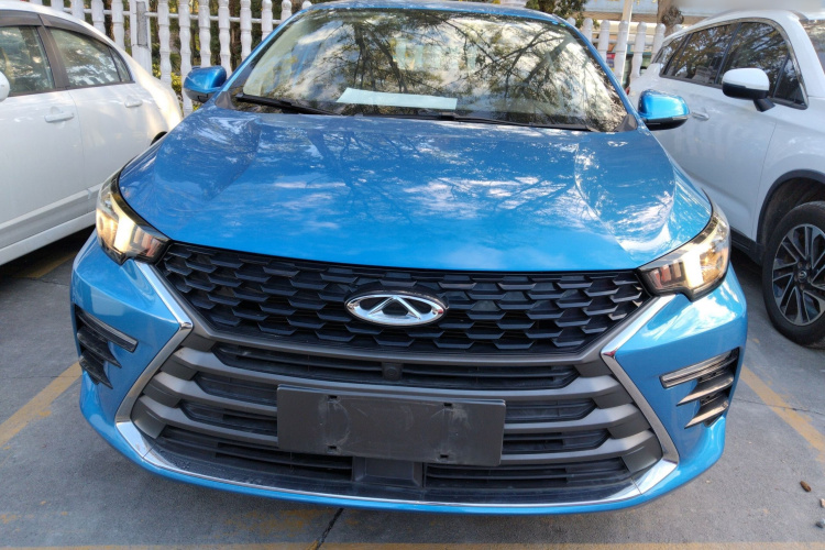 奇瑞 艾瑞泽5 PLUS 2021款 小AI 1.5T 手动型PLUS车身外观2