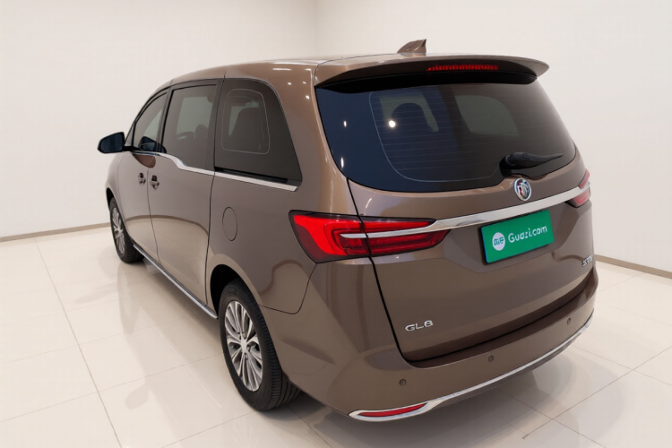 别克GL8 2023款 陆上公务舱 智享型车身外观5