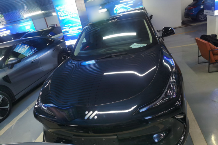 智己汽车 智己LS6 2025款 灵蜥智驾版车身外观2