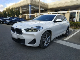 宝马X2 2021款 改款 sDrive25i M运动套装