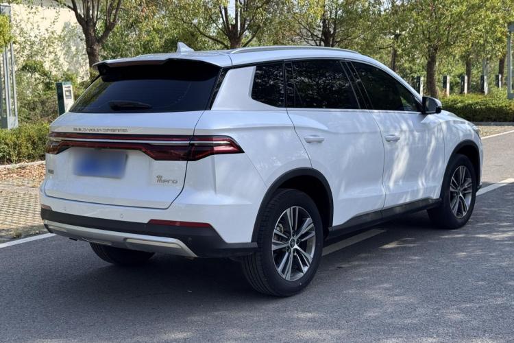 比亚迪 宋Pro 2019款 1.5T 自动豪华型车身外观7