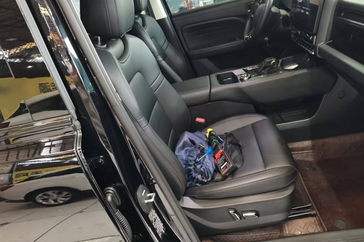 哈弗猛龙新能源 2023款 Hi4 102 探索版局部细节41