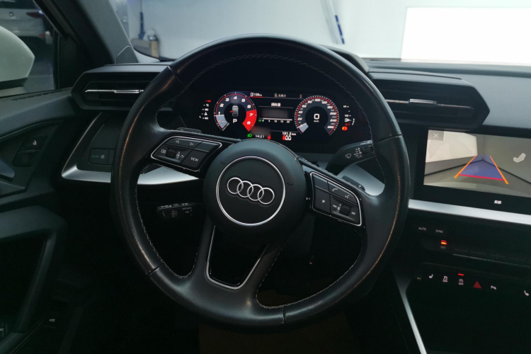 奥迪A3 2023款 改款 Sportback 35 TFSI 时尚运动型中控内饰13