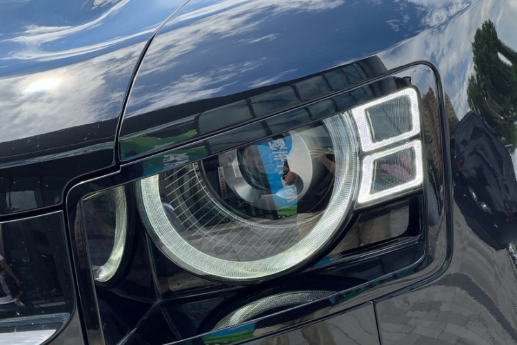 路虎卫士 2023款 90 3.0T P400 XS车身外观6007