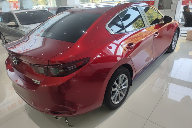 马自达3 昂克赛拉 2023款 2.0L 自动质擎版车身外观7