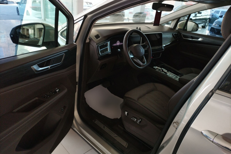 大众 威然 2024款 330TSI 豪华版中控内饰7003