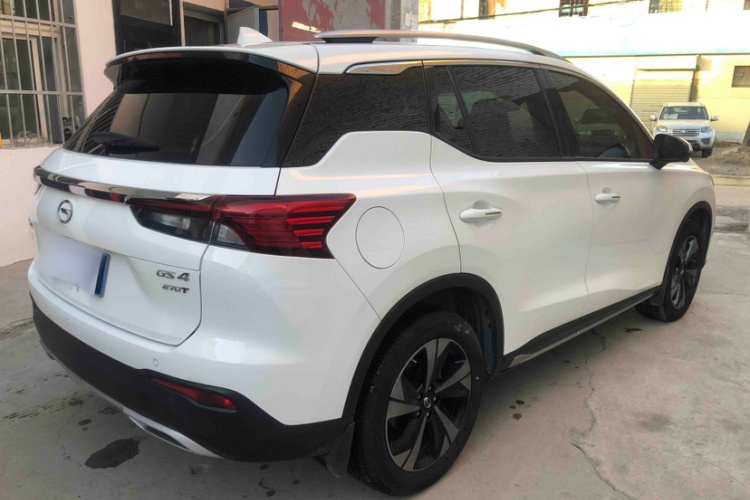 广汽传祺 传祺GS4 2022款 270T 自动智行科技版车身外观6005