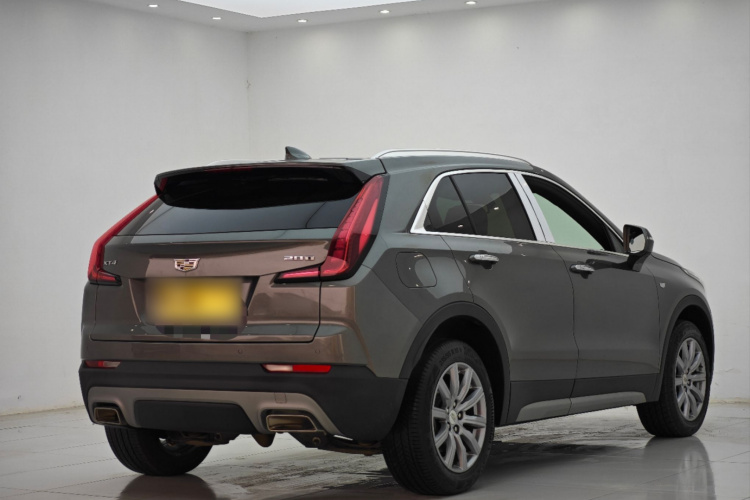 凯迪拉克XT4 2018款 28T 两驱领先型车身外观6005