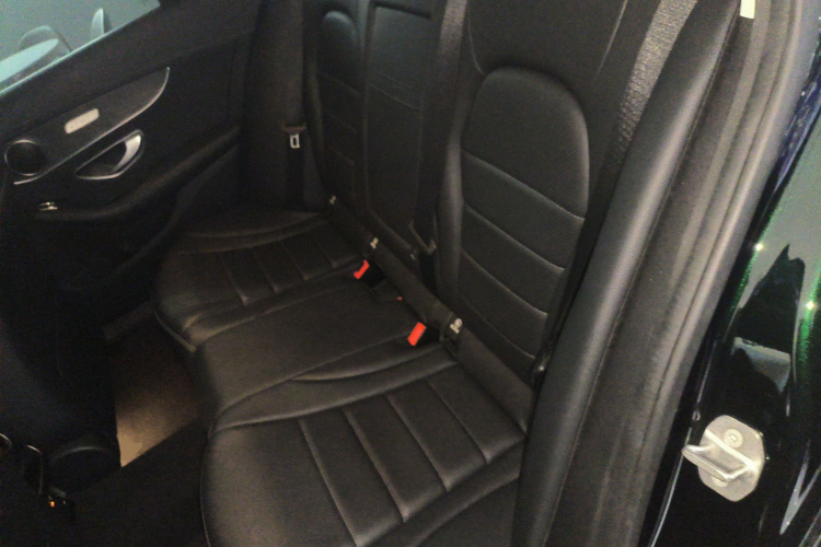 奔驰C级 2021款 C 200 L 时尚型运动版中控内饰21