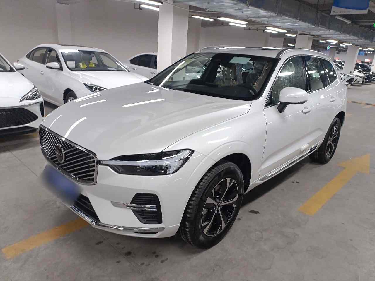 沃尔沃XC60 2026款 B5 四驱智逸豪华版(2)
