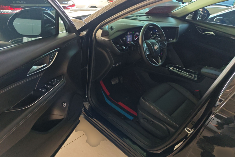 别克 2023款 昂科威S 552T 两驱豪华型中控内饰20