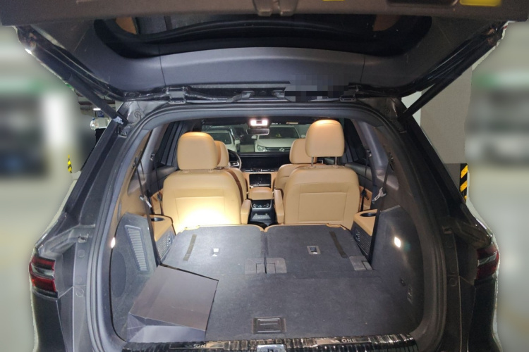 理想汽车 理想ONE 2021款 增程6座版局部细节23