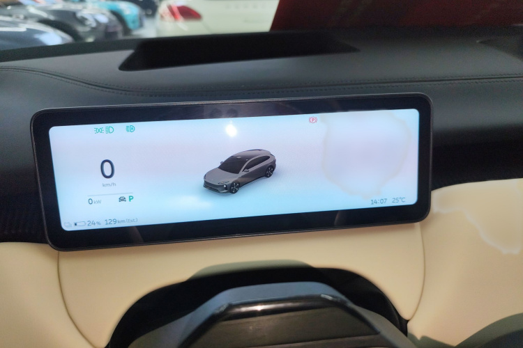 蔚来ET5T 2025款 100kWh Touring局部细节14