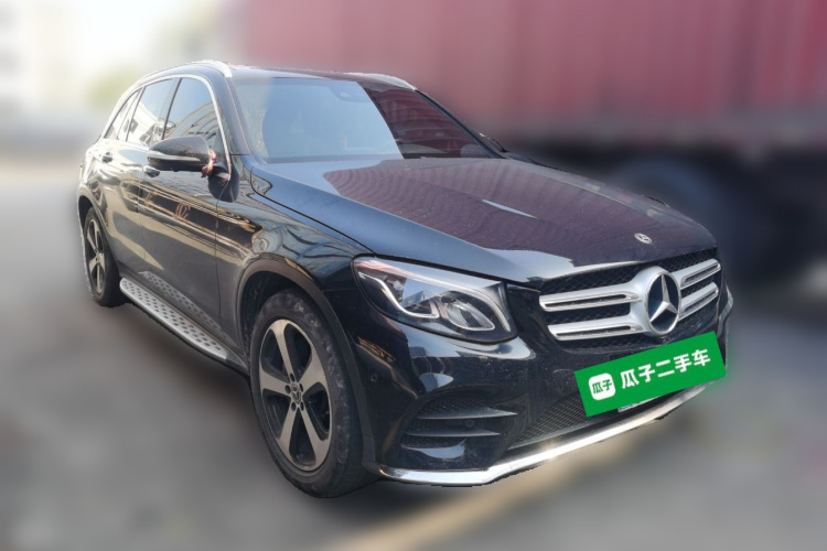 奔驰GLC 2019款 GLC 260 L 4MATIC 豪华型车身外观3