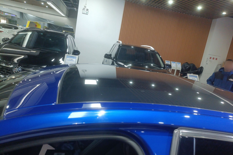 捷豹XEL 2020款 2.0T 200PS R-DYNAMIC 青春运动版局部细节57