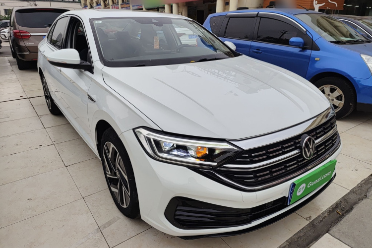 大众 速腾 2023款 200TSI DSG超越版车身外观3