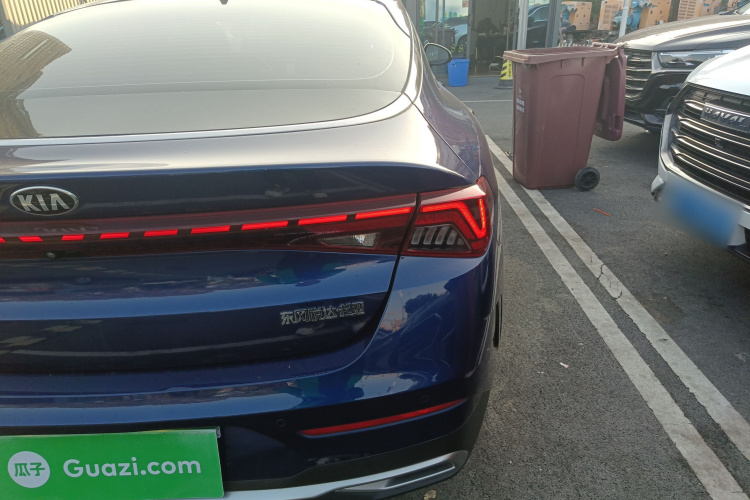 起亚K5 2020款 270T CVVD 豪华科技版车身外观9