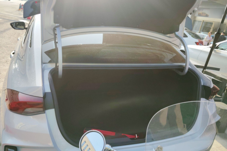 广汽传祺 2024款 270T DCT 影豹R-Style版局部细节23