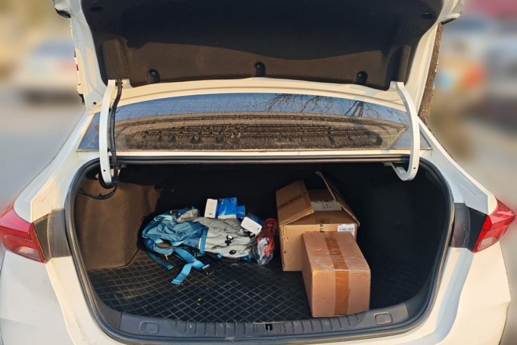 别克 威朗 2022款 Pro 533T 乐享版中控内饰23