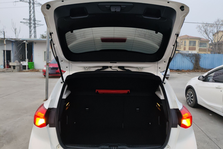 福特 福克斯 2020款 两厢 EcoBoost 180 自动锋潮型局部细节23