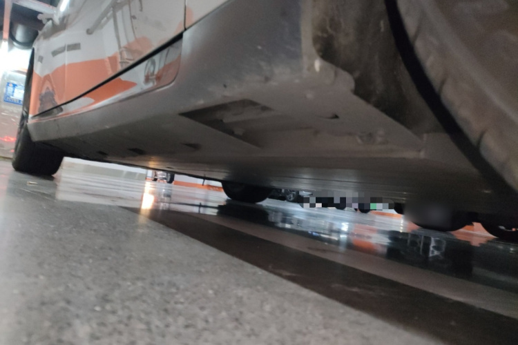 小鹏P7 2022款 586G局部细节9001