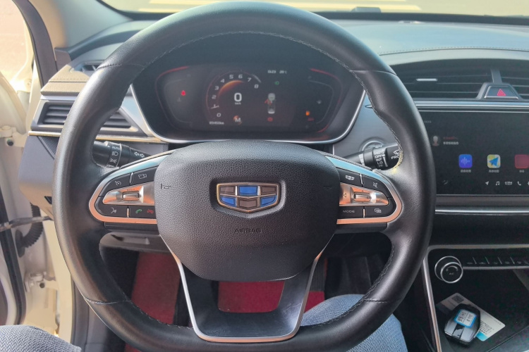 吉利汽车 缤瑞 2018款 14T 手动缤致版中控内饰13