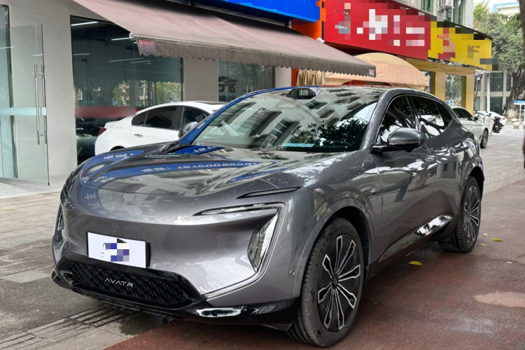 阿维塔07 2024款 Max增程版车身外观1