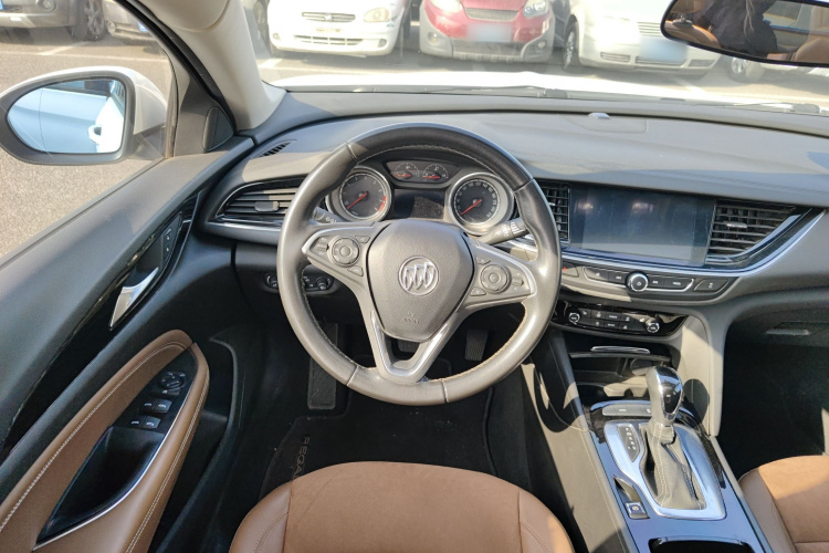 别克 君威 2019款 20T 精英型 国VI局部细节13