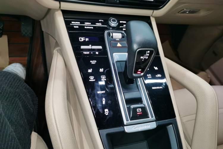 保时捷 2018款 Cayenne 3.0T局部细节18