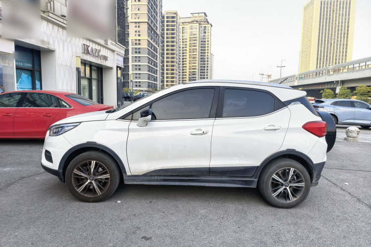 比亚迪 元新能源 2019款 EV535 高能领航版车身外观6003