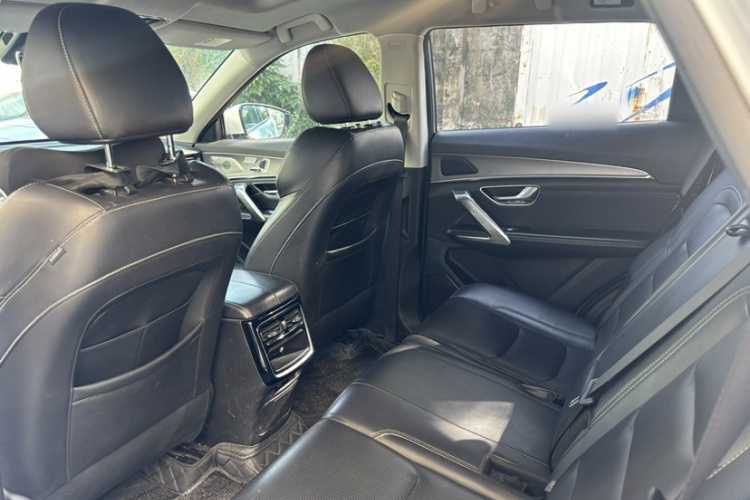 捷途X70 2021款 诸葛 1.6T DCT军师 7座中控内饰7003