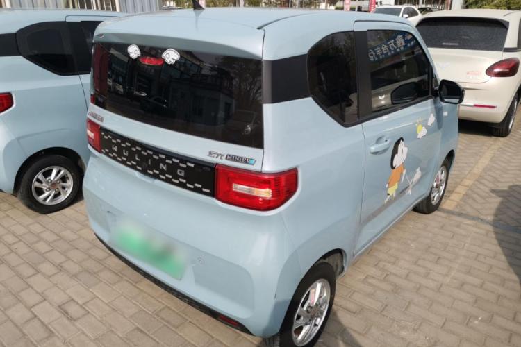 五菱汽车 宏光MINIEV 2020款 自在款 磷酸铁锂车身外观6005