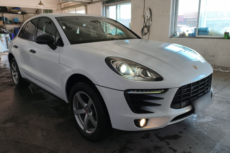 保时捷 2014款 Macan 2.0T车身外观3