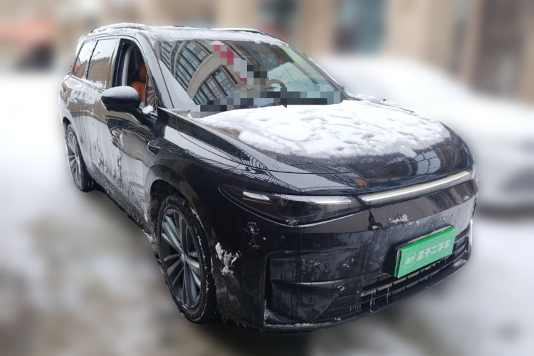 零跑汽车 零跑C16 2026款 增程 200尊享版 6座车身外观3