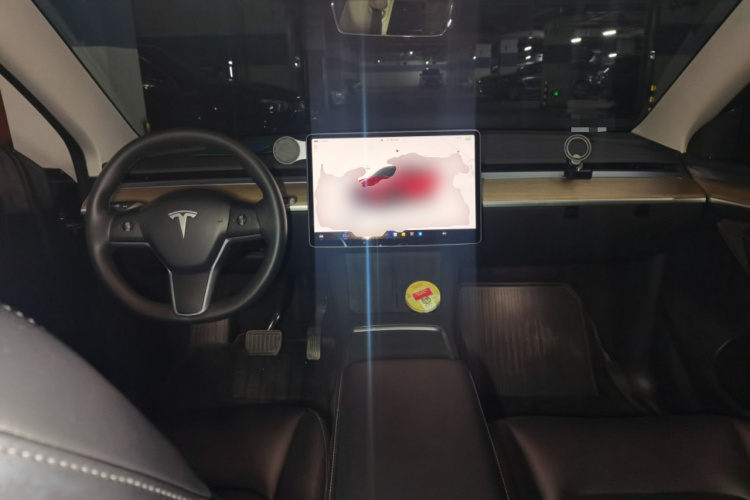 特斯拉 Model Y 2022款 后轮驱动版中控内饰7002