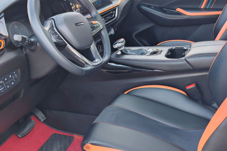 长安欧尚X5 2022款 运动版 1.5T DCT飓风音速中控内饰7002