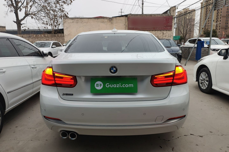 宝马3系 2018款 320Li xDrive 时尚型车身外观6