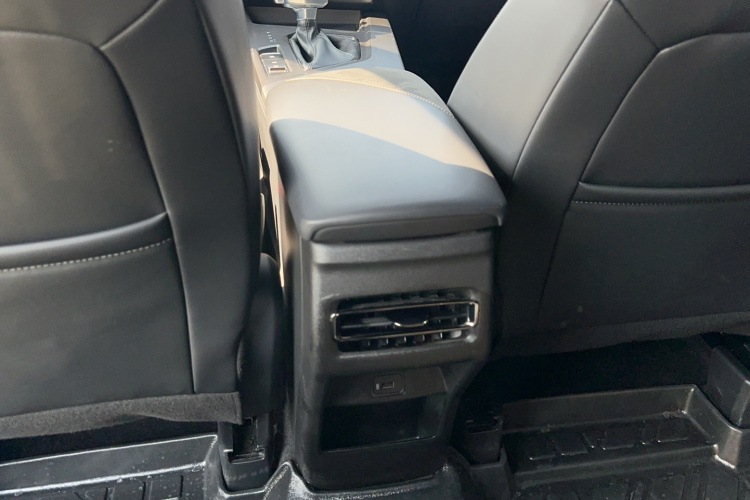 长安欧尚X5 PLUS 2023款 改款 1.5T DCT先锋型中控内饰7005