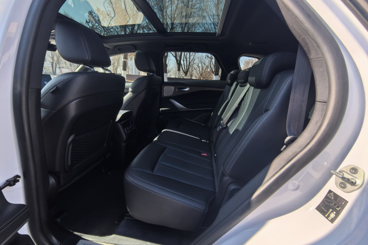 比亚迪 秦PLUS 2023款 冠军版 EV 420KM领先型中控内饰7003