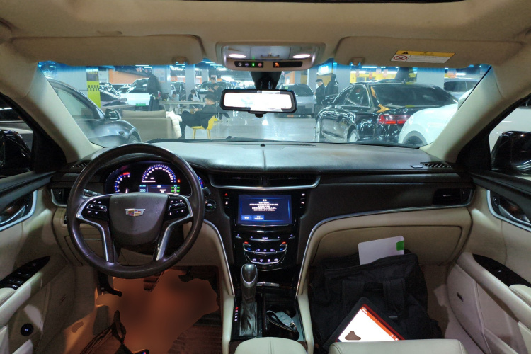 凯迪拉克XTS 2016款 28T 技术型中控内饰7002