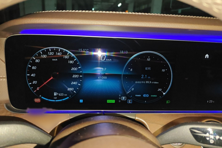 奔驰E级 2021款 E 260 L局部细节14