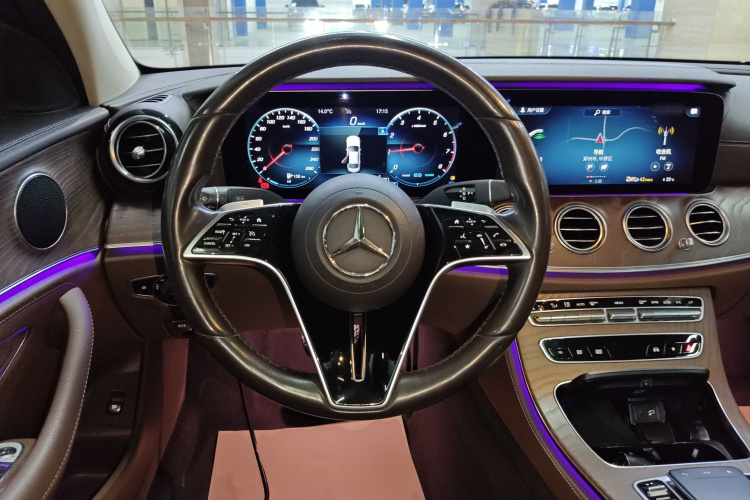 奔驰E级 2021款 E 260 L局部细节13