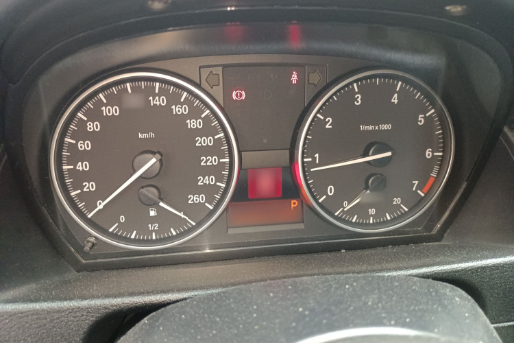 宝马X1 2013款 sDrive18i 时尚型局部细节14