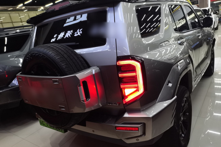 坦克400新能源 2023款 Hi4-T 超能版车身外观6