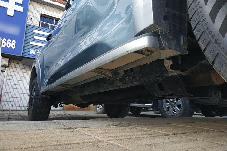 长城 炮 2021款 2.0T乘用全球版自动汽油四驱尊享型标箱拖挂版GW4C20B局部细节9001